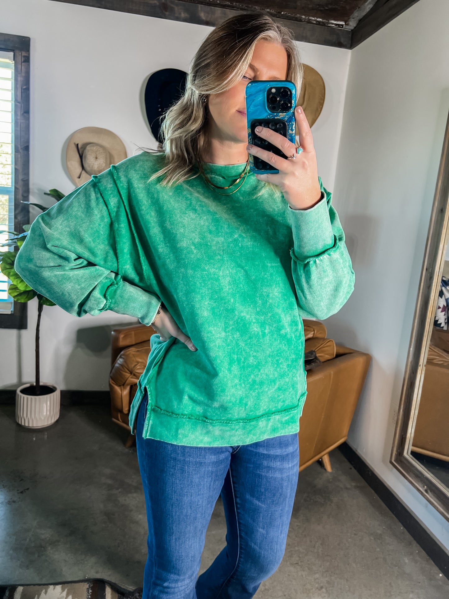 KELLY GREEN MINERAL WASH SWEATER