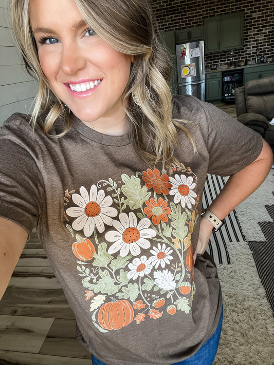 BROWN FLOWER FALL TEE