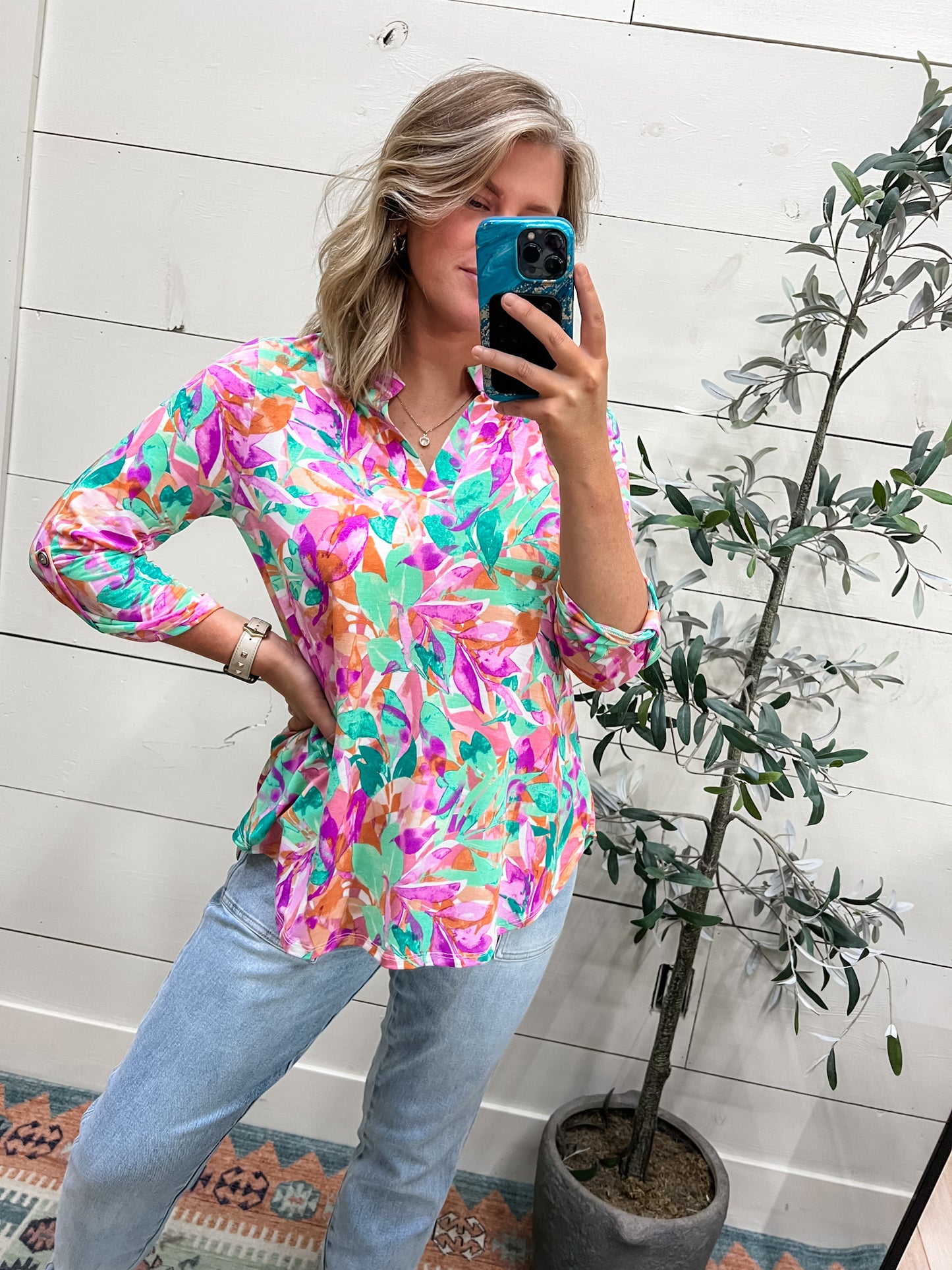 PETALS 3/4 SLEEVE TOP| WRINKLE FREE